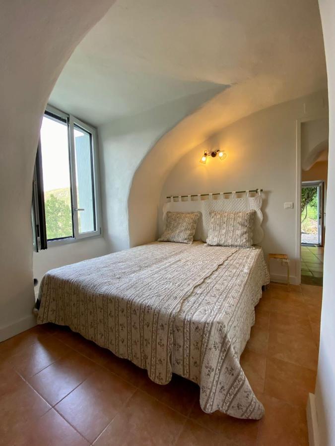 Gite En Cevennes Du Sud, Bergerie Restauree Au Rez De Jardin D'Une Bastide Avec Piscine, Vue Exceptionnelle, Authenticite Et Confort Saint-Laurent-le-Minier Bagian luar foto